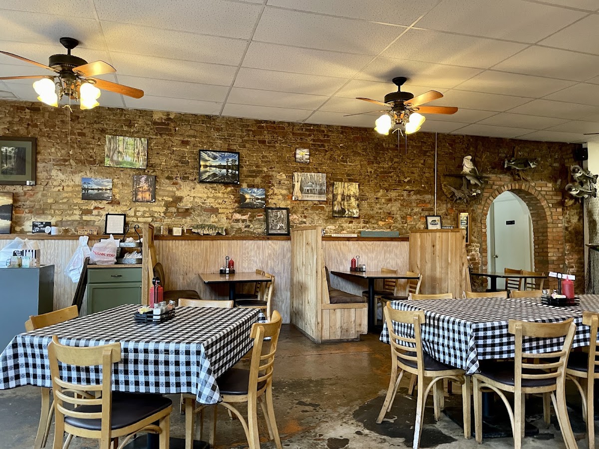 Taste of Caddo Eatery - Photo 6