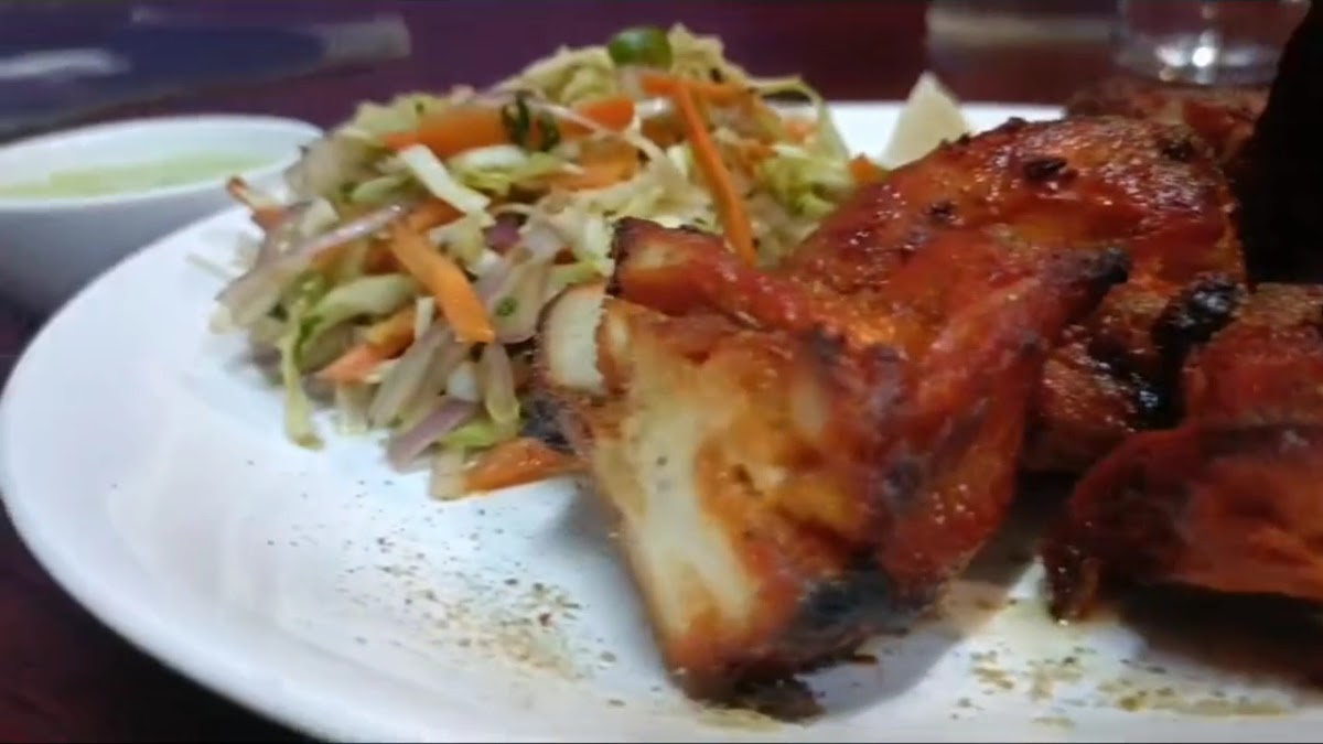 Choukha Restaurant - Photo 1
