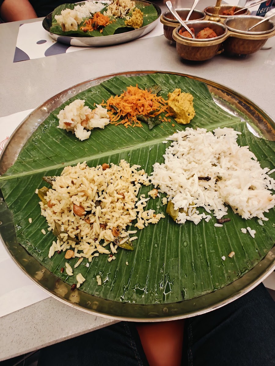 IGURU Banquets & Restaurant - Photo 5
