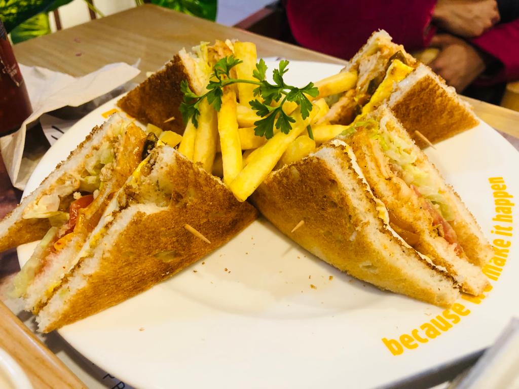 Tayto Cafe - Centaurus Mall - Photo 9
