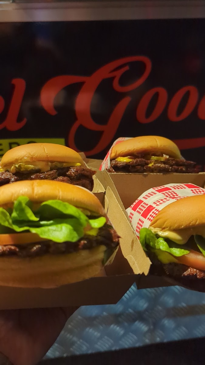 Feel Good Burgers Strathfield - Photo 7