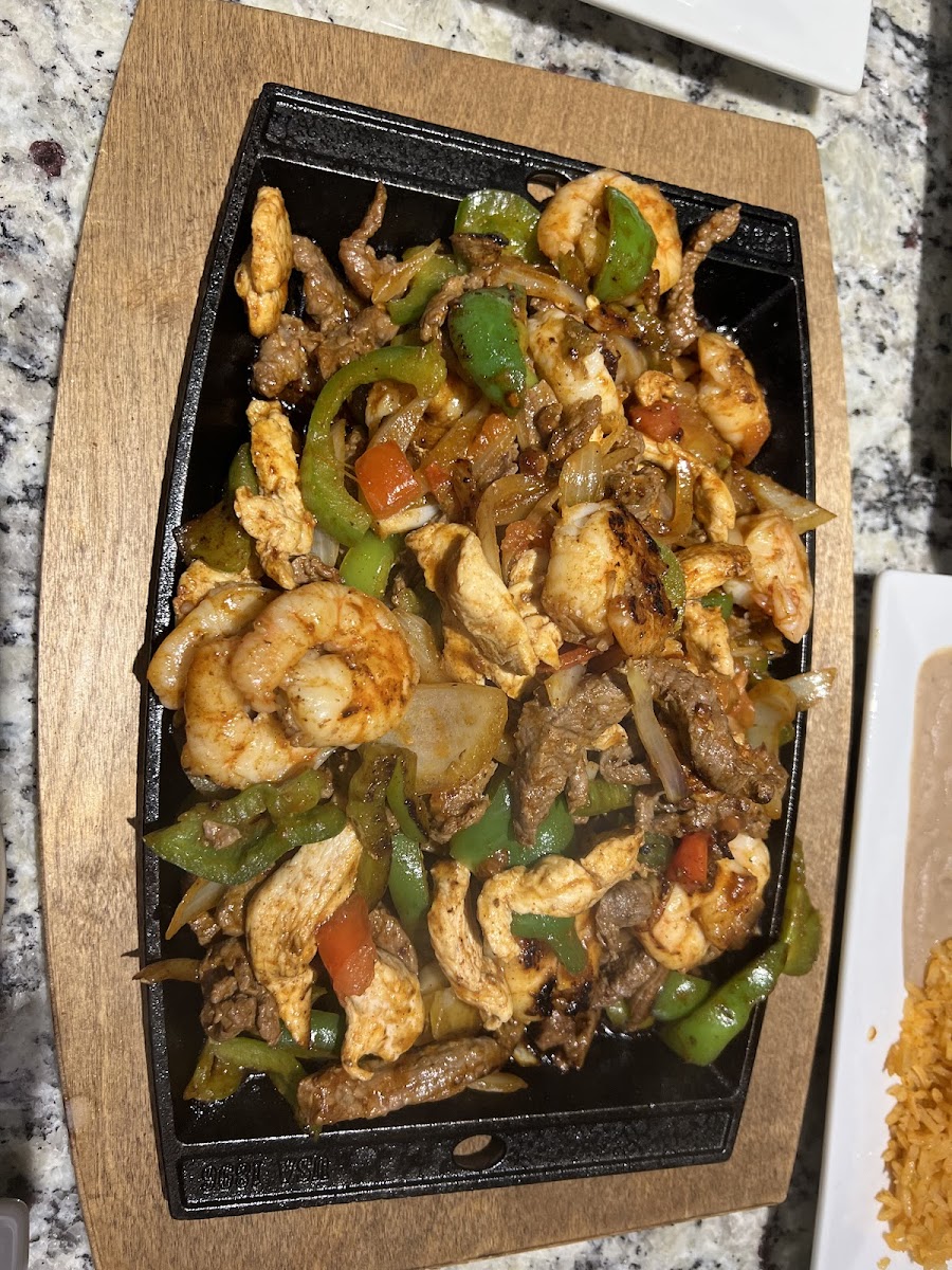Don Mezcal Mexican Grill - Photo 9