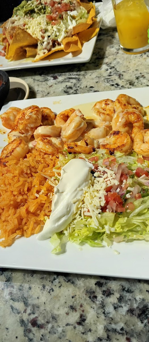 Don Mezcal Mexican Grill - Photo 8