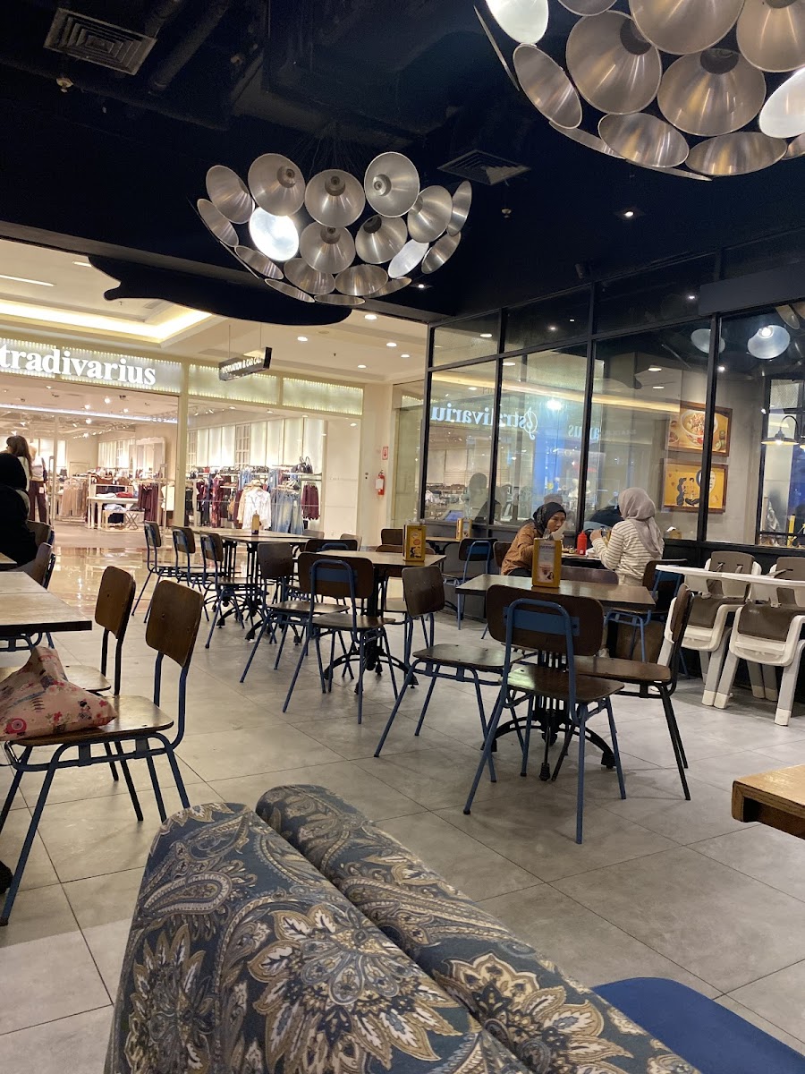 The People's Cafe - Pondok Indah Mall 1 - Photo 2