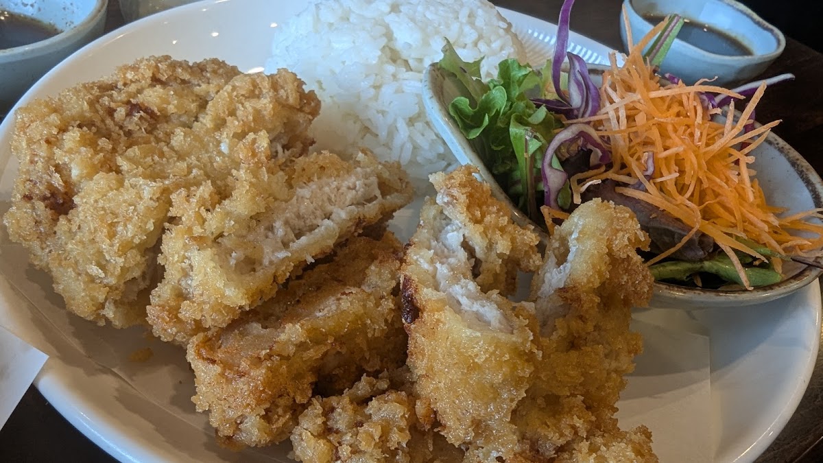 Sushi Aria Japanese Restaurant - Photo 2