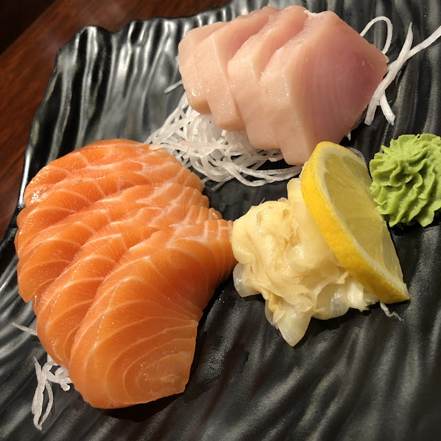 Tuna and Salmon Don 8 pcs