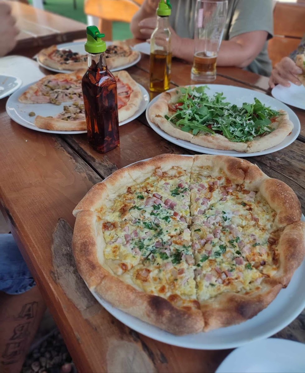 U Wasa Pizza Bar - Photo 3