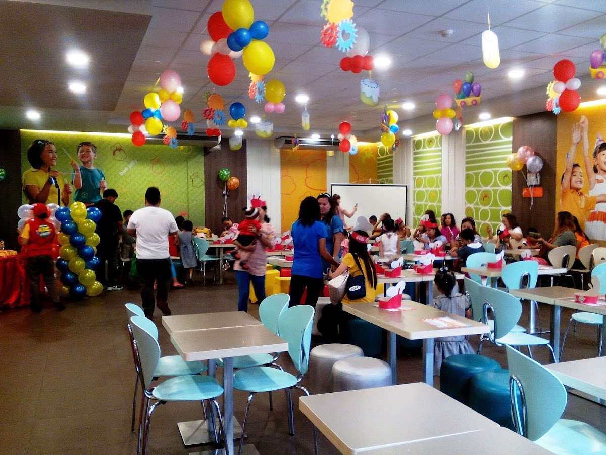 Jollibee M.L. Quezon Ave- Col. Guido - Photo 5