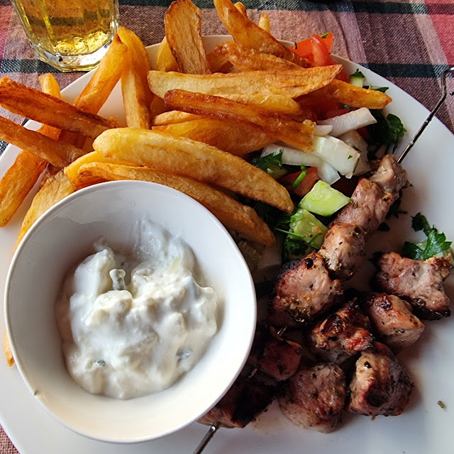 Souvlaki Mit Pommes