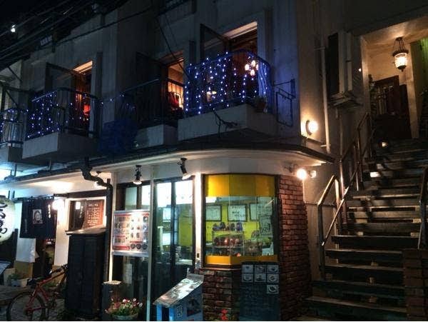 Cafe Les Jeux Grenier