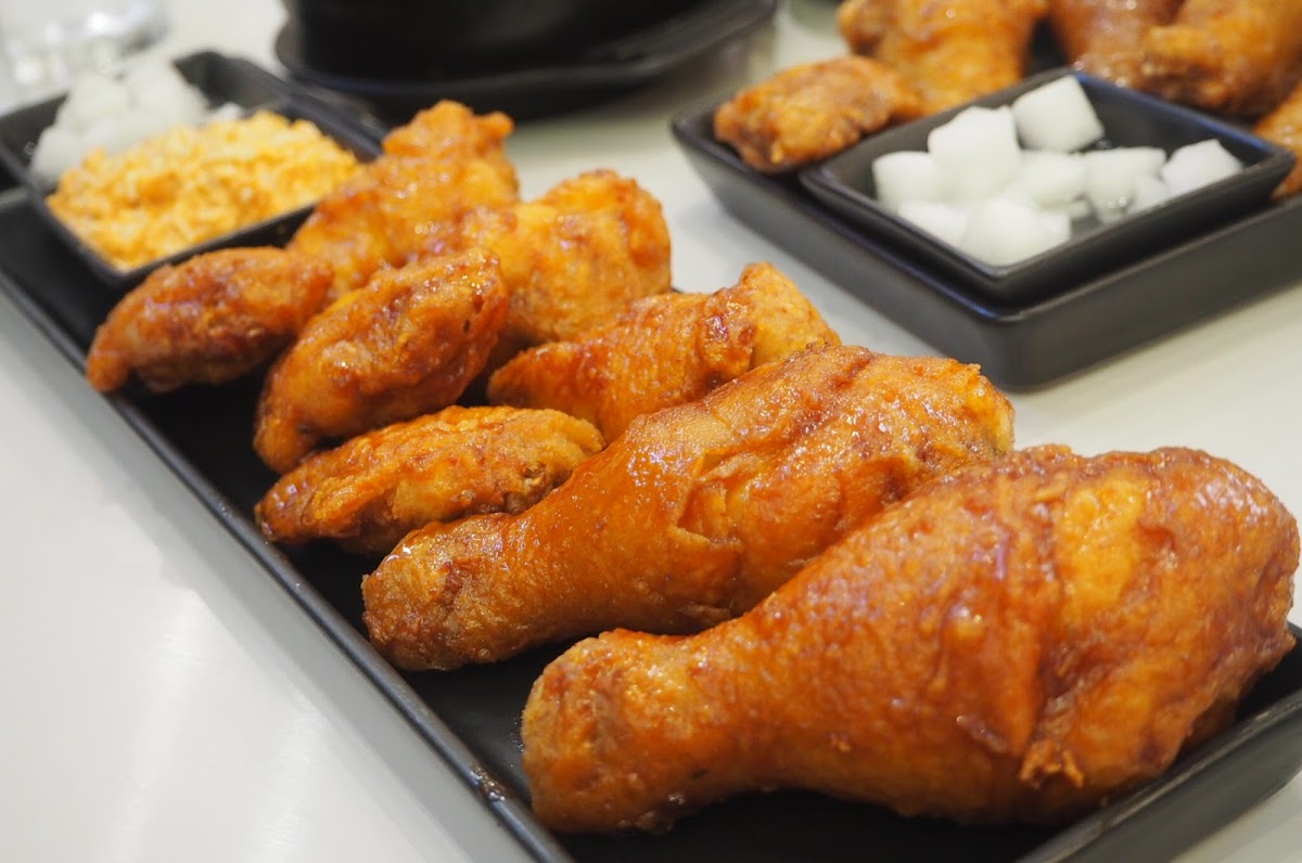 Bonchon The Emquartier - Photo 4
