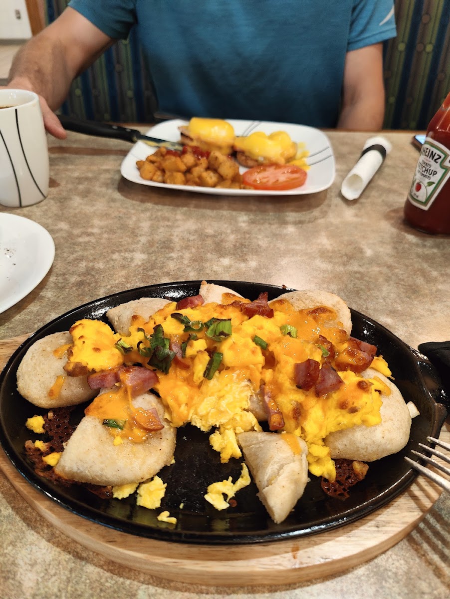 Nick's Family Restaurant - Photo 8