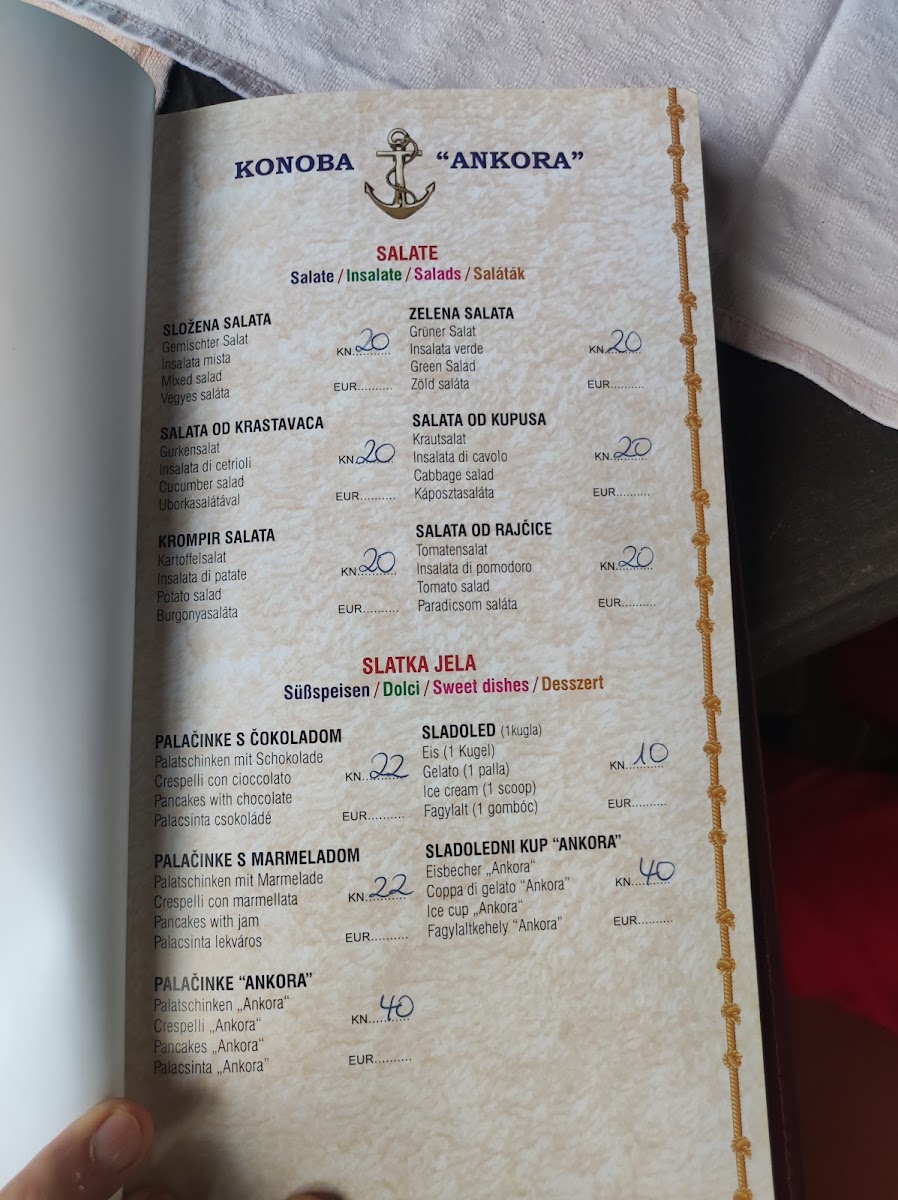 Menu Photo 9