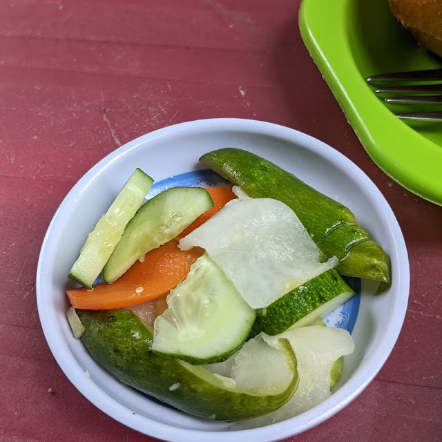 Đồ Chua