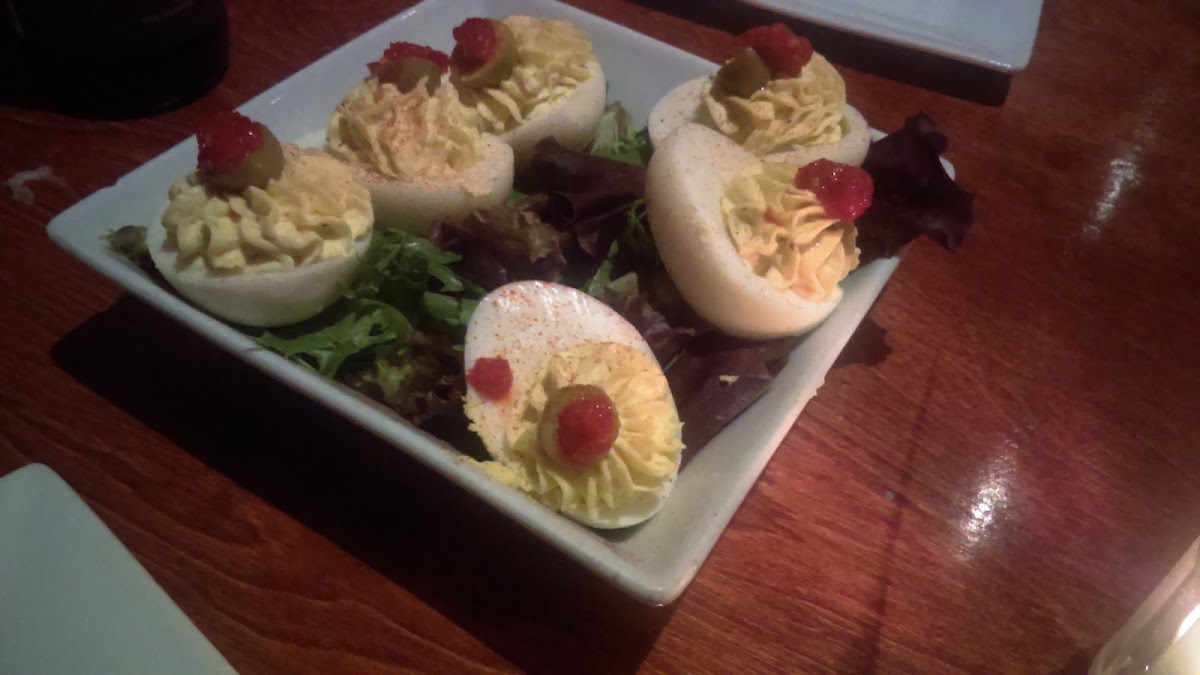 Ugly Duckling Restaurant & Bar - Photo 9