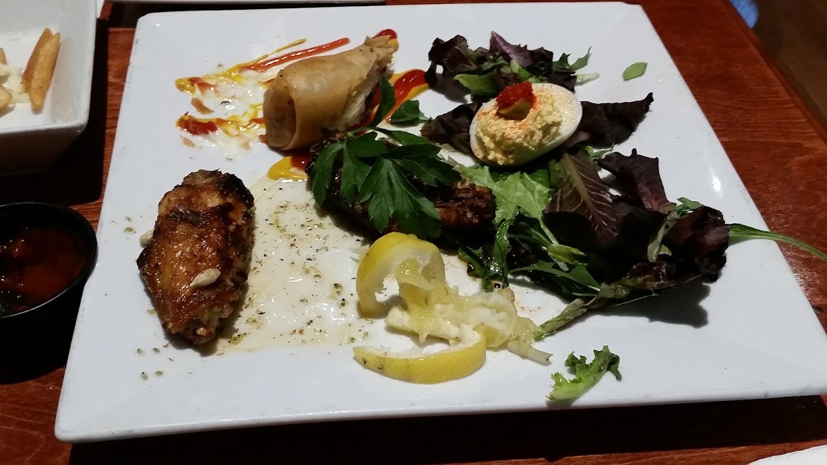 Ugly Duckling Restaurant & Bar - Photo 1