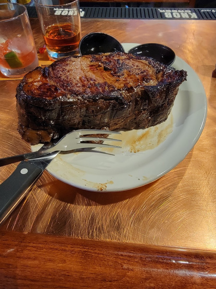 Backroads Tavern in Wolcottville - Photo 4