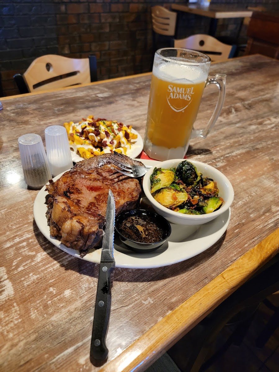 Backroads Tavern in Wolcottville - Photo 7