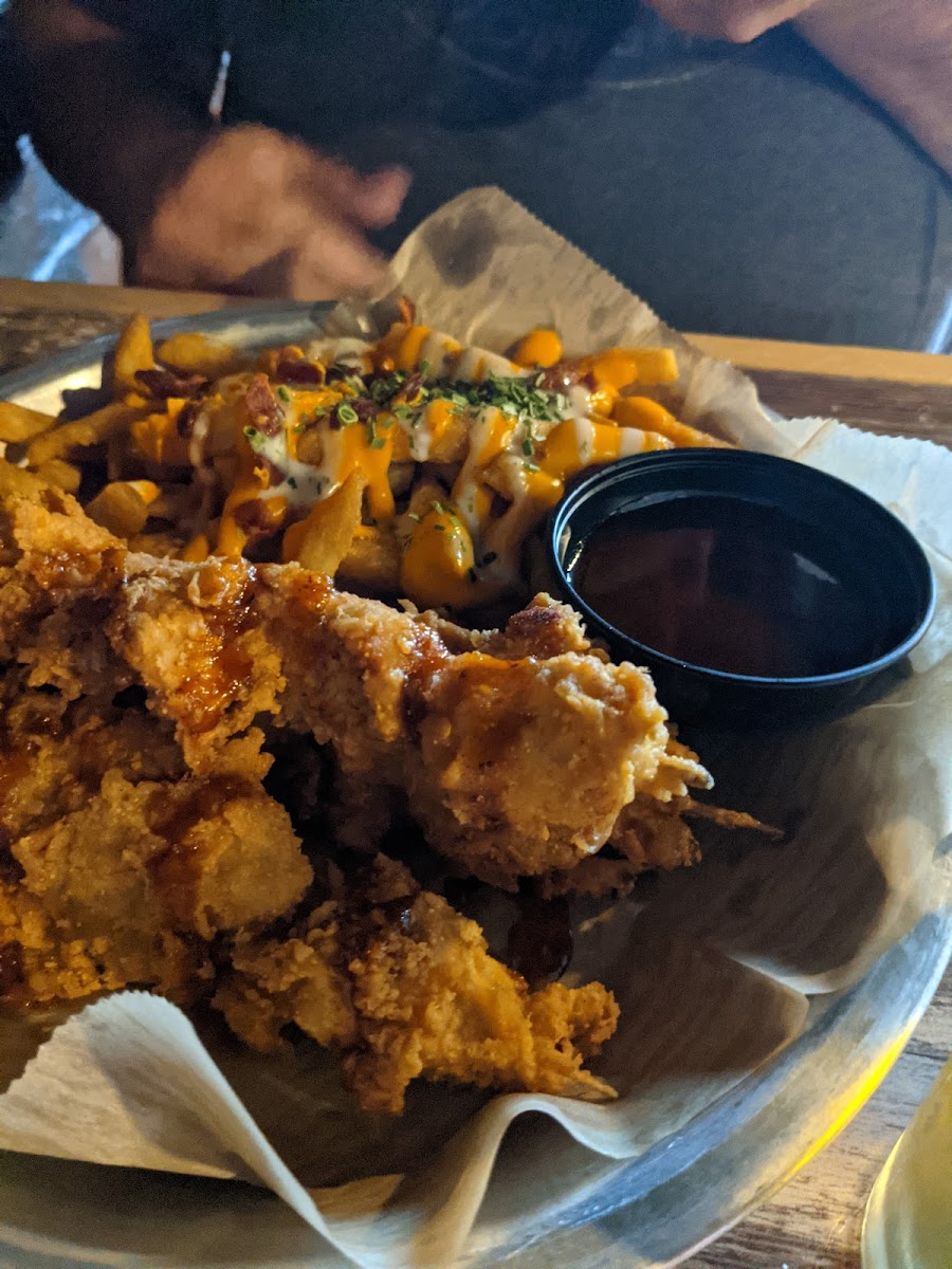Backroads Tavern in Wolcottville - Photo 8