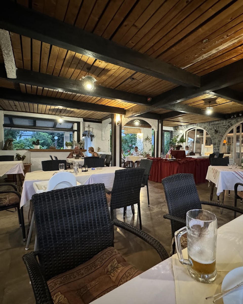 Hacienda Restaurant - Photo 8