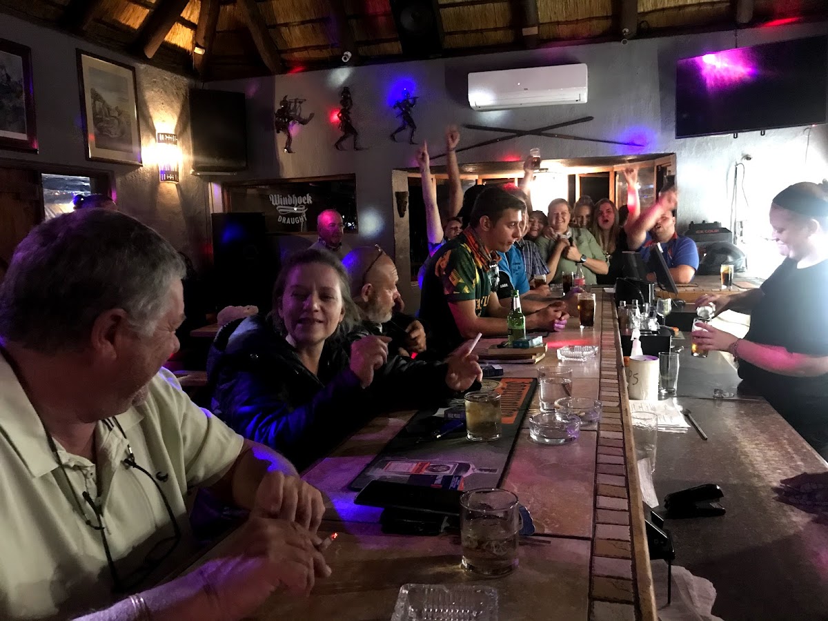 Kalimambo Pub, Indian Restaurant, and Grill - Photo 3
