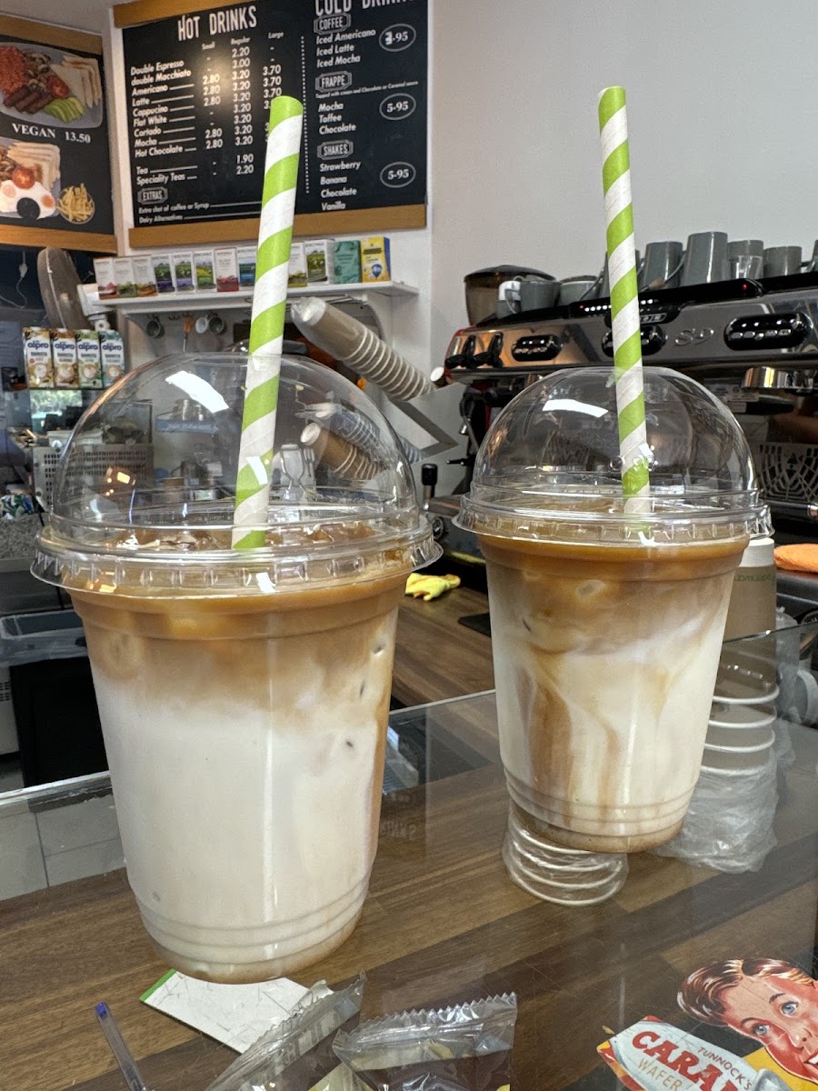 Truly Scrumptious Cafe - Photo 5