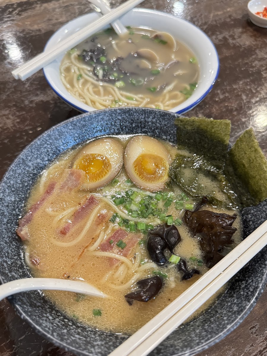 Xing Fu Noodle House @ 幸福面馆 - Photo 5