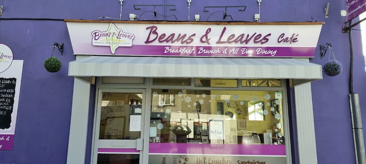 Beans & Leaves