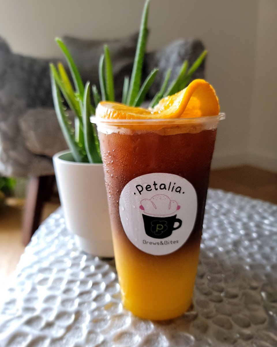Petalia brews & bites - Photo 8