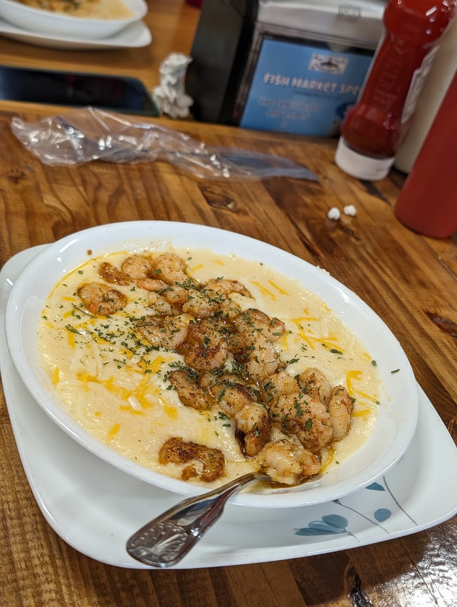 Highway 77 Fish Market Restaurant LLC - Photo 6