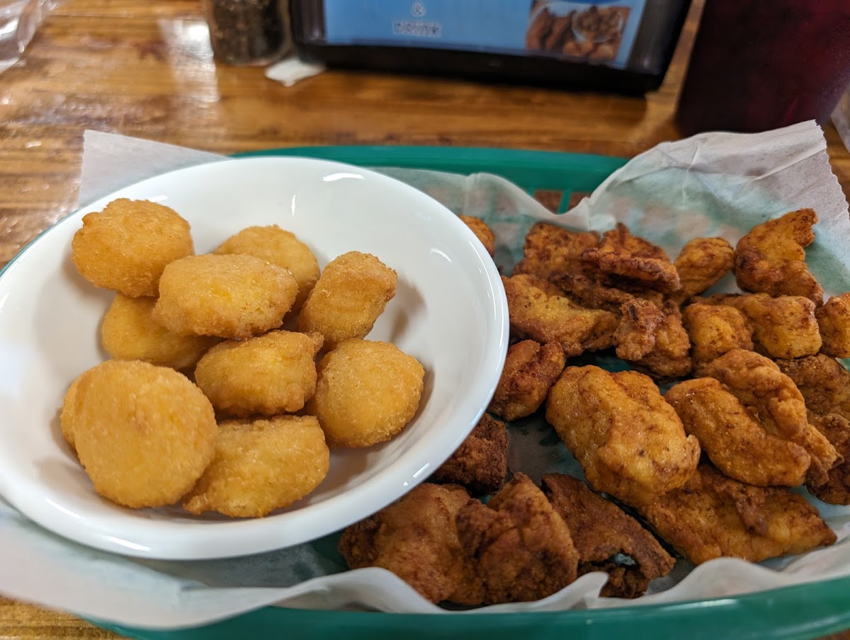 Highway 77 Fish Market Restaurant LLC - Photo 8