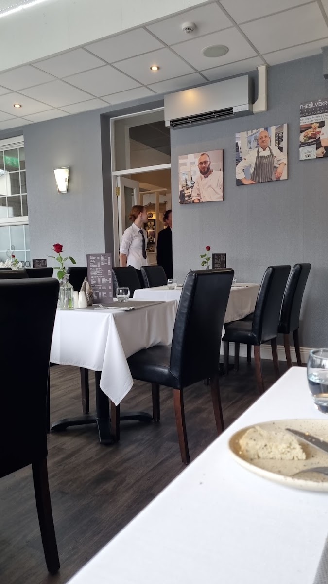 Perrozzi Family Restaurant - Photo 1