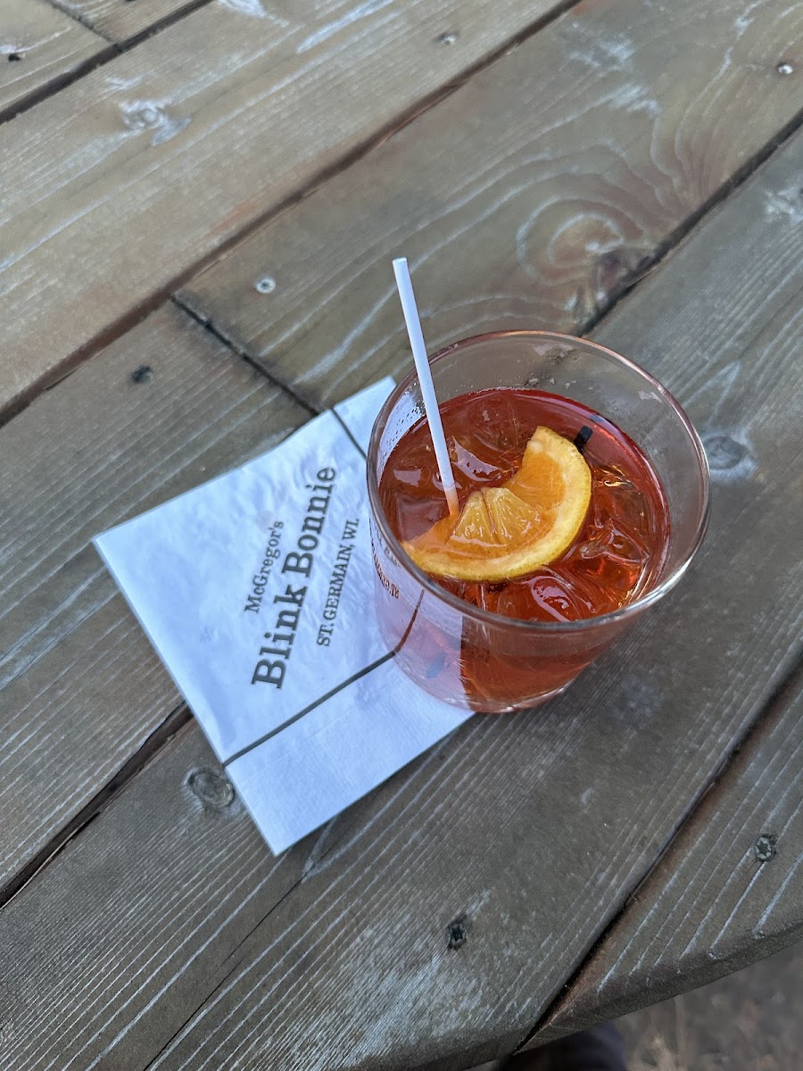 McGregor's Blink Bonnie Supper Club - Photo 2