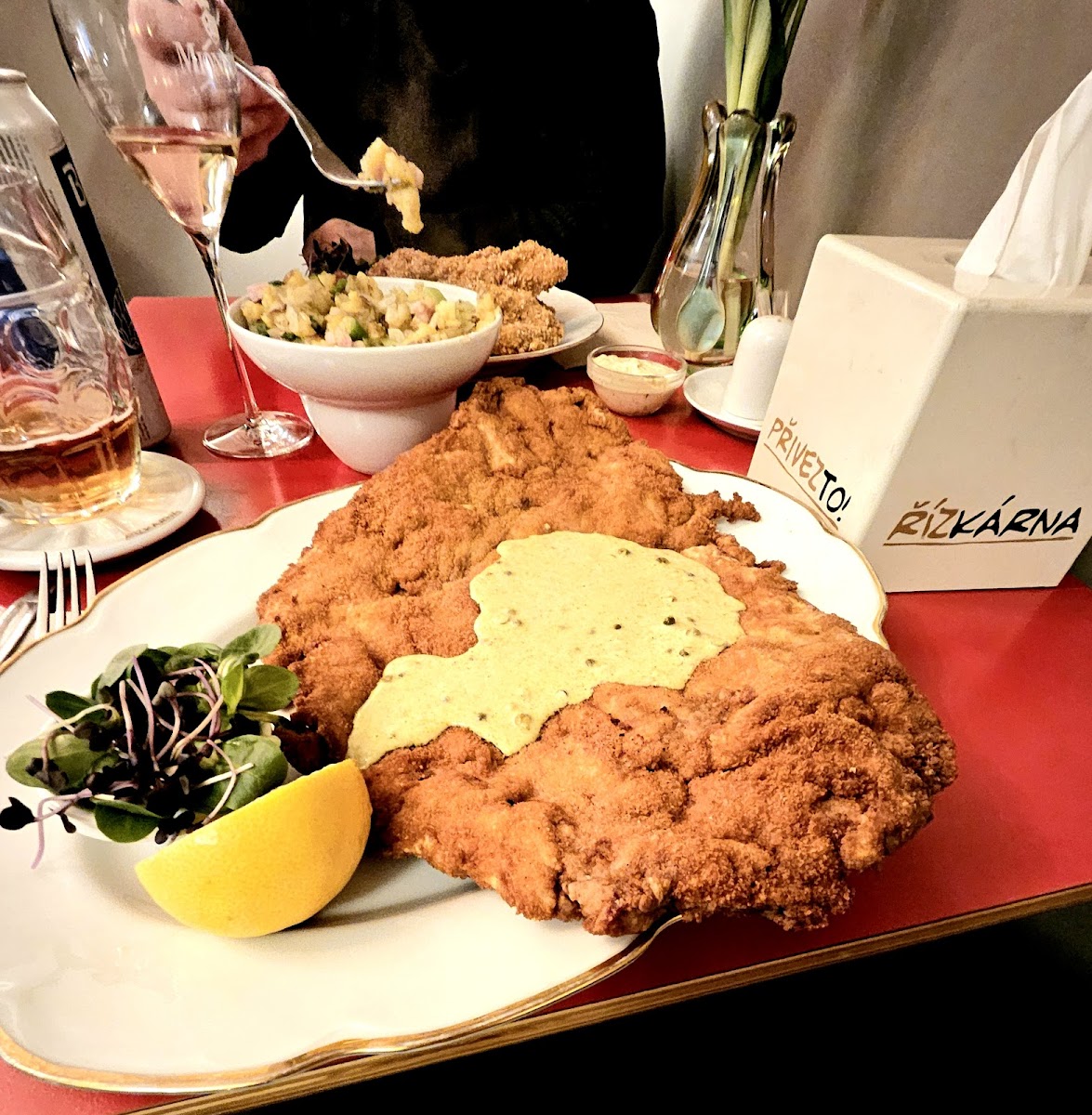 Schnitzelhaus Restaurace Rizkarna - Photo 3
