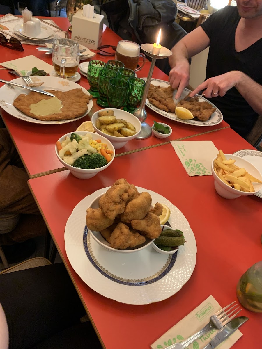 Schnitzelhaus Restaurace Rizkarna - Photo 7