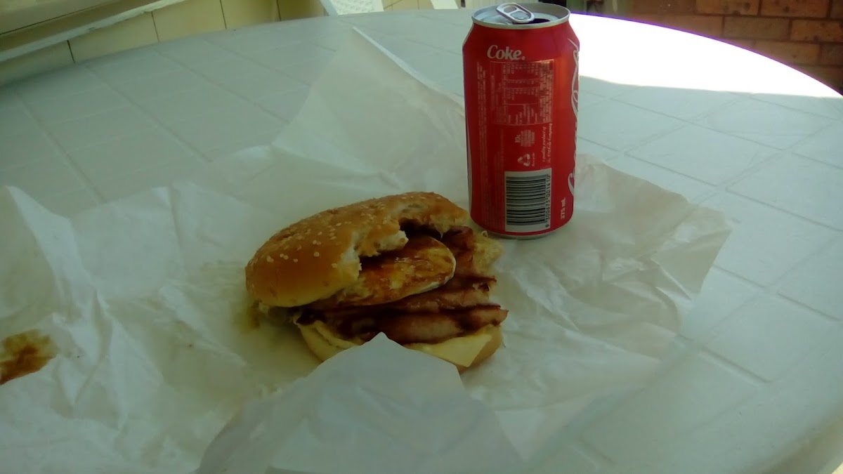 Hilltop Kahibah takeaway - Photo 7