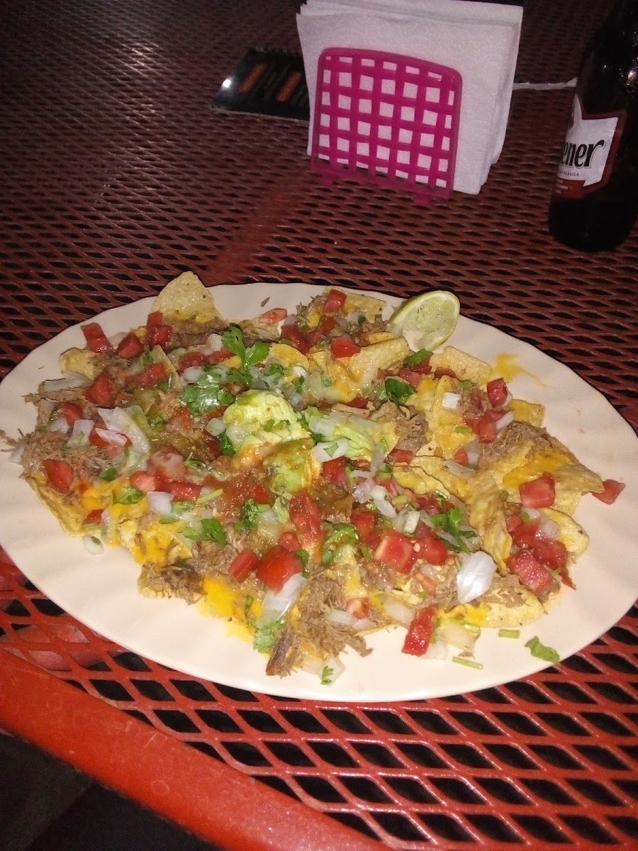 Chipotle Taqueria - Photo 8
