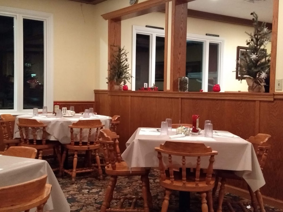 Bayside Supper Club - Photo 7