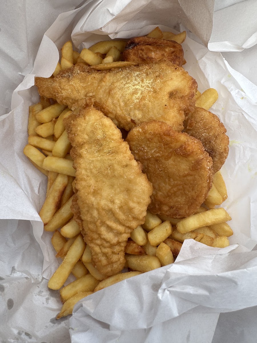 Bills Fish & Chips - Photo 1