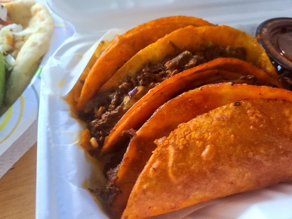La Doñita Restaurant (Hyattsville) - Photo 3