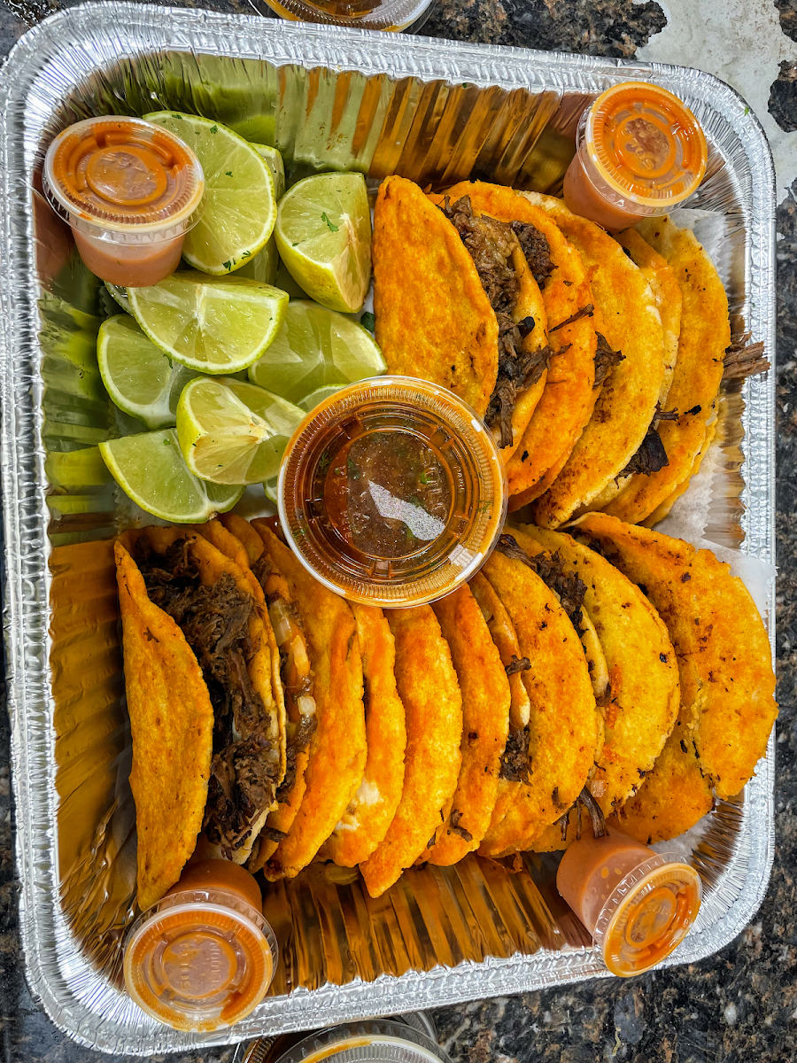 La Doñita Restaurant (Hyattsville) - Photo 4