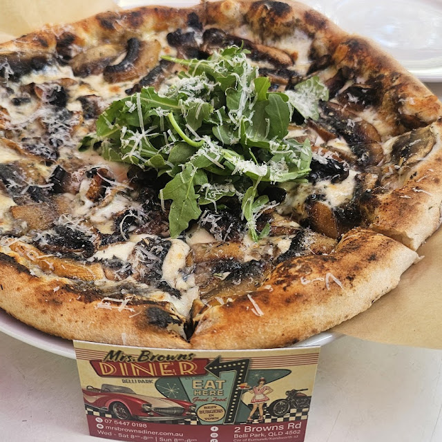 Mushroom Pizza