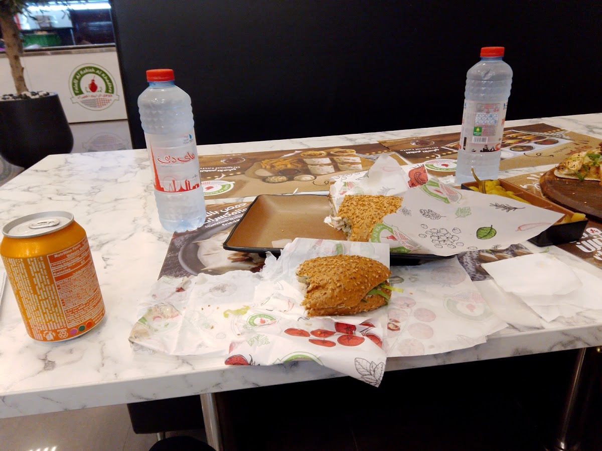 Falafel Alrabiah Ras alKhaimah - فلافل الرابيه راس الخيمه - Photo 4