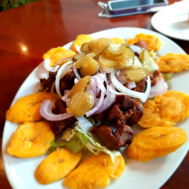 Carne Frita Con Tostones