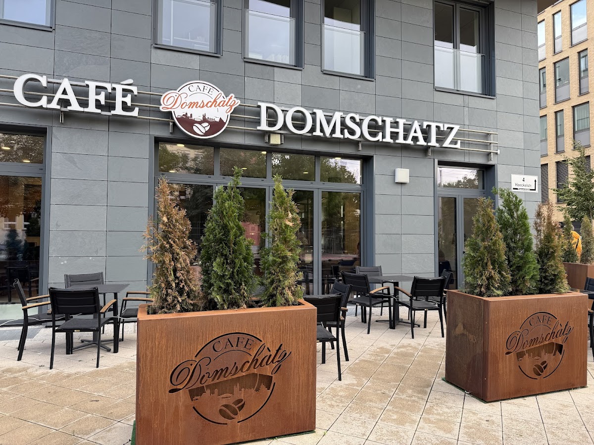 Café Domschatz GmbH Magdeburg - Photo 2