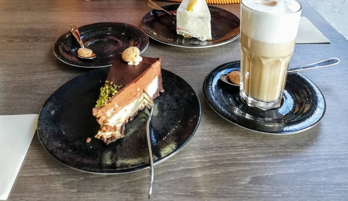 Café Domschatz GmbH Magdeburg - Photo 6