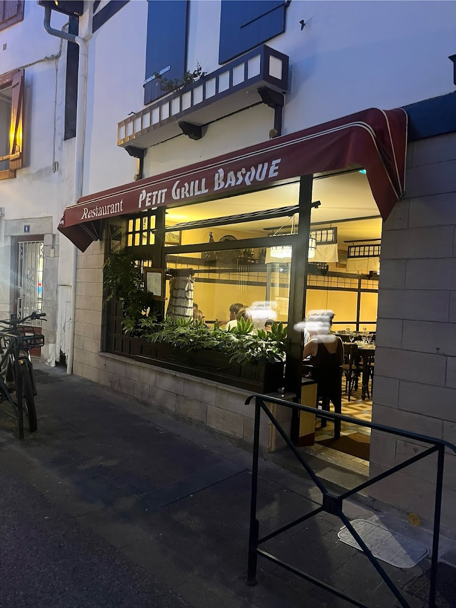 Petit Grill Basque - Photo 1