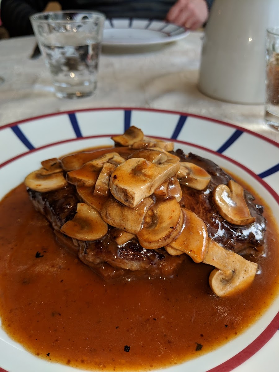 Petit Grill Basque - Photo 6