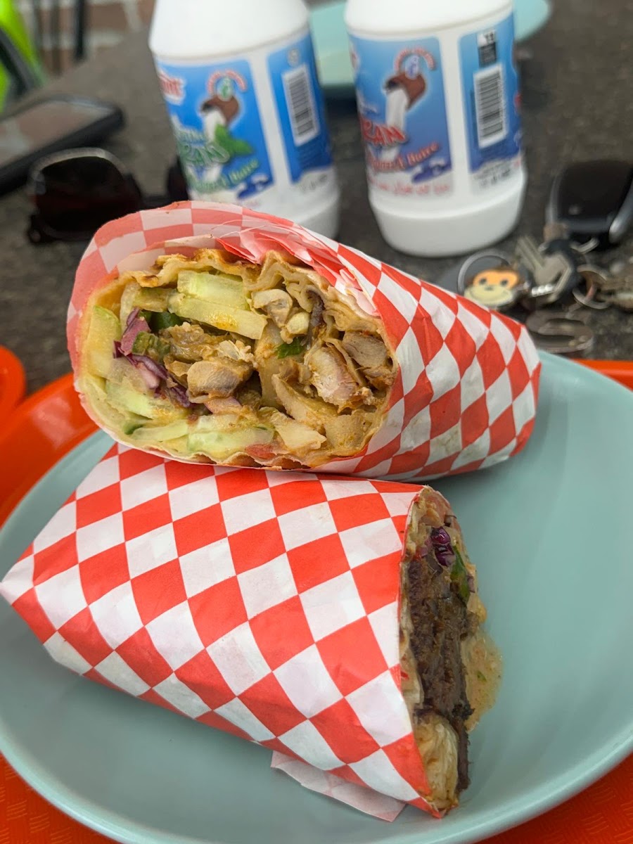 Hamov shawarma & Grill - Photo 2