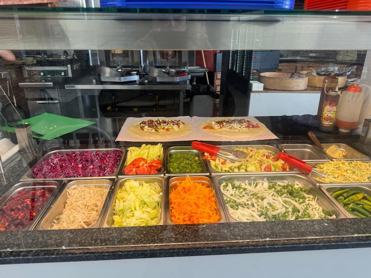Hamov shawarma & Grill - Photo 8